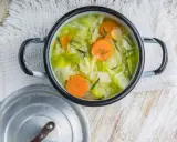 Soupe aux 7 légumes : la recette détox pour maigrir sans yoyo